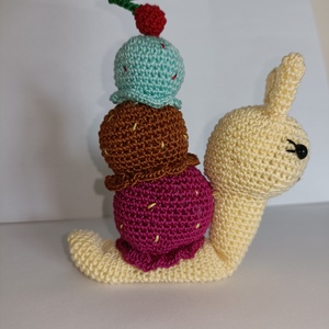  Csiga amigurumi  - játék & sport - 3 éves kor alattiaknak - alvóka & rongyi - Meska.hu