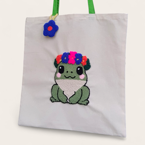 Béka mint�s V�szont�ska - Punch needle technik�val kézzel hímezve - táska & tok - bevásárlás & shopper táska - shopper, textiltáska, szatyor - Meska.hu