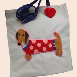 Tacskó mint�s V�szont�ska - Punch needle technik�val kézzel hímzett - táska & tok - bevásárlás & shopper táska - shopper, textiltáska, szatyor - Meska.hu