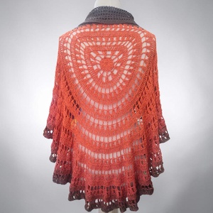 EDO-aszimmetrikus mandala poncsó - Meska.hu