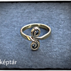 Spirálos egyensúly gyűrű - sárgaréz - ékszer - gyűrű - kerek gyűrű - Meska.hu