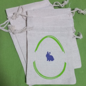 Húsvéti vászon zsákocska � apró ajándékokhoz - ünnepi díszek, dekorációk - húsvéti díszek és dekorációk - húsvéti ajándékátadó - Meska.hu