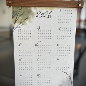 Éves naptár fa képtartóban  - otthon & életmód - dekoráció - fali és függő dekoráció - falinaptár & öröknaptár - Meska.hu