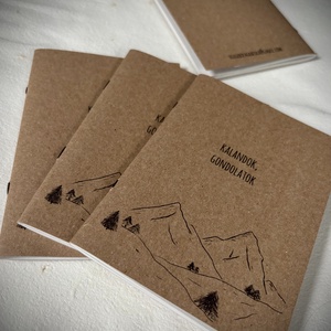 Kalandok, gondolatok - újrahasznosított papírból készített  füzetke, Otthon & Életmód, Papír, írószer, Jegyzetfüzet & Napló, Fotó, grafika, rajz, illusztráció, Papírművészet, MESKA