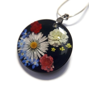 Valódi virágos szépséges nyaklánc VIII. - ékszer - nyaklánc - medálos nyaklánc - Meska.hu Valódi virágos szépséges nyaklánc VIII. - ékszer - nyaklánc - medálos nyaklánc - Meska.hu