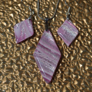 Halványrózsaszín-fehér-gyöngyház csíkos polymer clay ékszerszett - ékszer - ékszerszett - Meska.hu Halványrózsaszín-fehér-gyöngyház csíkos polymer clay ékszerszett - ékszer - ékszerszett - Meska.hu