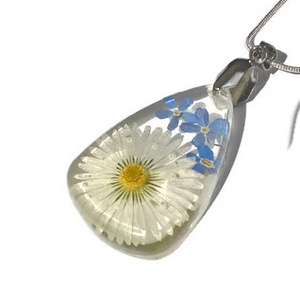 Kerti virágos nyaklánc - ékszer - nyaklánc - medálos nyaklánc - Meska.hu