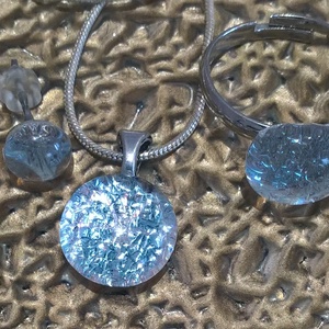 Olvasztott üvegékszer szett - ékszer - fülbevaló - pötty fülbevaló - Meska.hu Olvasztott üvegékszer szett - ékszer - fülbevaló - pötty fülbevaló - Meska.hu