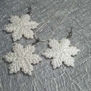 Hópehely ékszerszett gyöngyházfényű csillogással - ékszer - ékszerszett - Meska.hu