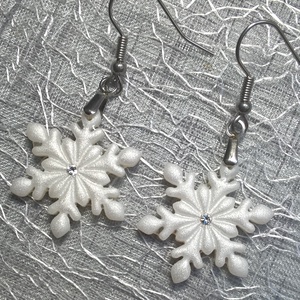 Hópihe fülbevaló apró swarovski kristályokkal II. - ékszer - fülbevaló - lógó fülbevaló - Meska.hu