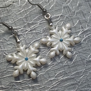 Hópihe fülbevaló apró swarovski kristályokkal I. - ékszer - fülbevaló - lógó fülbevaló - Meska.hu