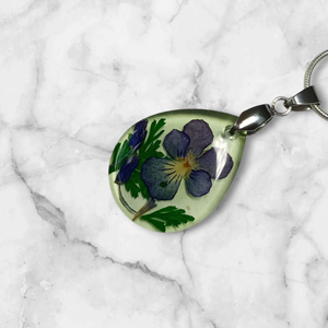 Lila ibolyás nyaklánc II. - ékszer - nyaklánc - medálos nyaklánc - Meska.hu