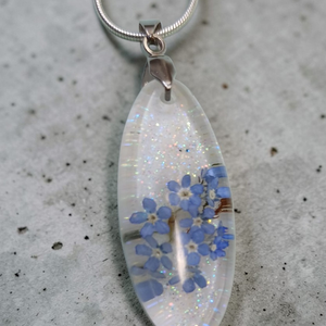 Nefelejcses nyaklánc , Ékszer, Nyaklánc, Medálos nyaklánc, Ékszerkészítés, MESKA