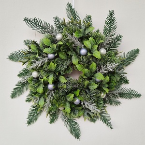 Örökzöld asztaldísz - karácsony - karácsonyi lakásdekoráció - ünnepi asztaldekoráció - Meska.hu