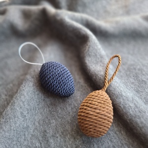 Akasztós zsinóros tojások, Ünnepi díszek, dekorációk, Húsvéti díszek és dekorációk, Húsvéti tojásfadíszek, Mindenmás, MESKA