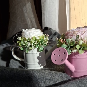 Virágos locsolókanna - otthon & életmód - dekoráció - asztal és polc dekoráció - asztaldísz - Meska.hu