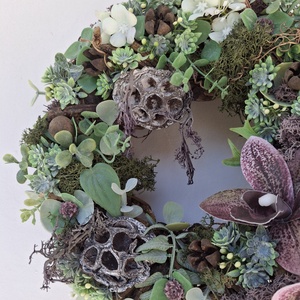 Trópusi kopogtató orchideával, lilás - otthon & életmód - dekoráció - ajtó- és ablak dekoráció - ajtódísz & kopogtató - Meska.hu