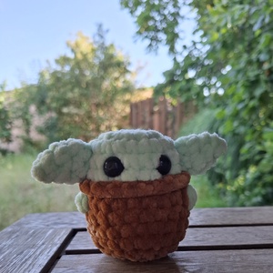 Horgolt plüss marok Baby Yoda - játék & sport - plüssállat & játékfigura - más figura - Meska.hu