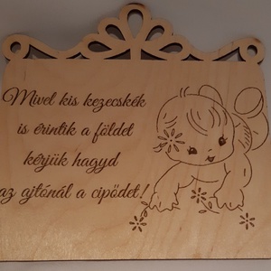 Kis kezek baba tábla, Otthon & Életmód, Babaszoba, gyerekszoba, Babaszoba kép, Gravírozás, pirográfia, MESKA