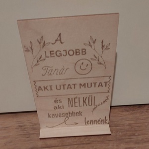A legjobb tanár Fa talpas tábla - Meska.hu