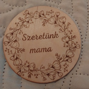 Szeretünk mama, Otthon & Életmód, Konyhafelszerelés, tálalás, Konyhai dekoráció, Hűtőmágnes, Gravírozás, pirográfia, MESKA
