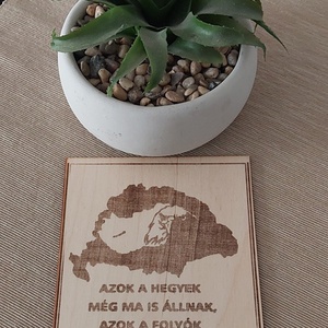 Fa tábla azok a hegyek, Otthon & Életmód, Dekoráció, Fali és függő dekoráció, Falra akasztható dekor, Gravírozás, pirográfia, MESKA