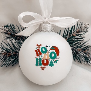Ho Ho Ho színes karácsonyi gömb - üveg karácsonyfa dísz, Karácsony, Karácsonyi lakásdekoráció, Karácsonyfadíszek, Üvegművészet, MESKA