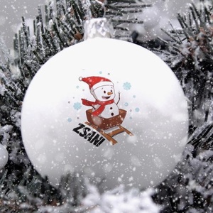 Karácsonyi üveg díszgömb egyedi névvel - Szánkózó hóember - 100032 - Meska.hu