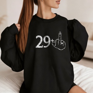 Egyedi születésnapi pulcsi +1 - ruha & divat - női ruha - pulóver - Meska.hu