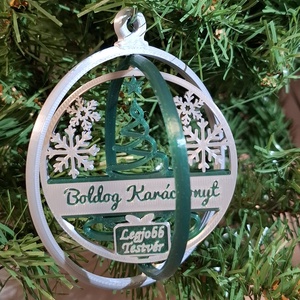 Egyedi, forgatható karácsonyfadísz  személyre szabott felirattal - karácsony - karácsonyi lakásdekoráció - karácsonyfadíszek - Meska.hu