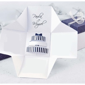 Dobozos, szétnyitható, esküvői meghívó igényes kivitelezéssel  - Meska.hu