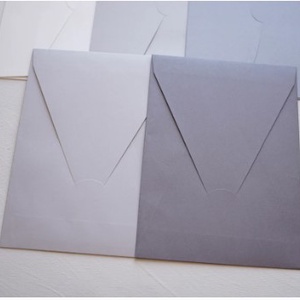 Világos szürke díszboríték - 20 cm x 14 cm - otthon & életmód - papír, írószer - boríték - Meska.hu