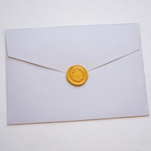 Világos szürke díszboríték - 20 x 14 cm - esküvő - emlék & ajándék - nászajándék - esküvői pénzátadó boríték, kártya - Meska.hu