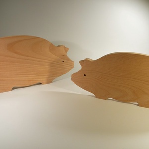 Malac alakú vágódeszka - otthon & életmód - konyhafelszerelés, tálalás - sütés, főzés - vágódeszka - Meska.hu