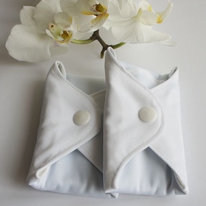 Pamut éjszakai intim betét 2 db-os HÓFEHÉR 26 cm-es - szépségápolás - intim higiénia - intimbetét - Meska.hu