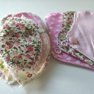 Női szirom/intim szirom - halvány rózsaszín mintás textilekből - szépségápolás - intim higiénia - intimbetét - Meska.hu
