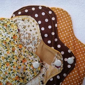 Napsugár intim betét szett /napsárga színben - szépségápolás - intim higiénia - intimbetét - Meska.hu