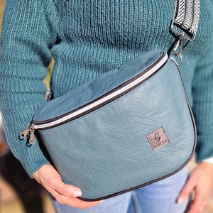 Selena keresztpántos táska - táska & tok - kézitáska & válltáska - vállon átvethető táska - Meska.hu