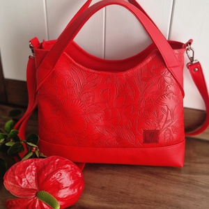 Kézi- és oldaltáska - Meska.hu