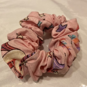 Scrunchie - unikornis mintás, Ruha & Divat, Hajdísz & Hajcsat, Hajgumi, Varrás, MESKA