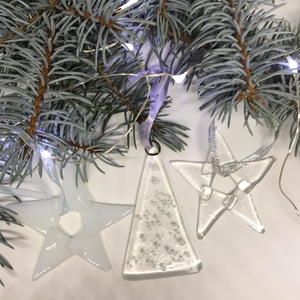 Üvegdíszek karácsonyra - áttetsző, fehér  - karácsony - karácsonyi lakásdekoráció - karácsonyfadíszek - Meska.hu