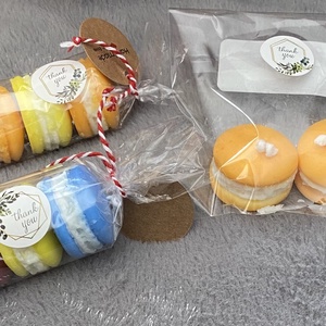Illatos macaron gyertya - esküvő - dekoráció - esküvői gyertya - Meska.hu