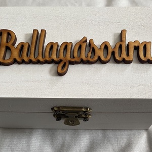 Szappanrózsa doboz felirattal - otthon & életmód - dekoráció - virágdísz és tartó - virágbox, virágdoboz - Meska.hu