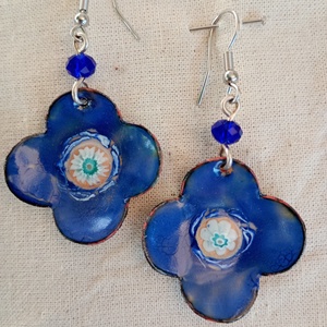 Kék fehér festett tűzzománc fülbevaló - ékszer - fülbevaló - lógó fülbevaló - Meska.hu Kék fehér festett tűzzománc fülbevaló - ékszer - fülbevaló - lógó fülbevaló - Meska.hu