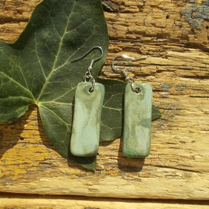 Antikolt zöld fülbevaló - ékszer - fülbevaló - lógó fülbevaló - Meska.hu