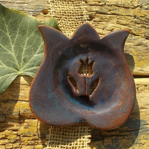 Tulipános szappantartó - otthon & életmód - fürdőszoba - szappantartó - Meska.hu