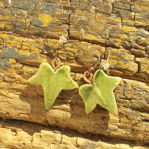 Borostyán leveles  fülbevaló - ékszer - fülbevaló - lógó fülbevaló - Meska.hu