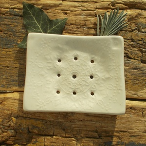 Fehér szappantartó - Meska.hu