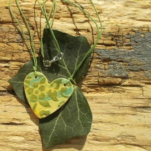 Virágos nyaklánc, Ékszer, Nyaklánc, Medálos nyaklánc, Ékszerkészítés, Kerámia, MESKA