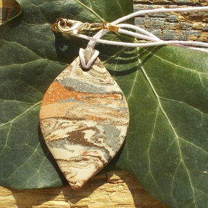 Föld........, Ékszer, Nyaklánc, Medálos nyaklánc, Ékszerkészítés, Kerámia, MESKA